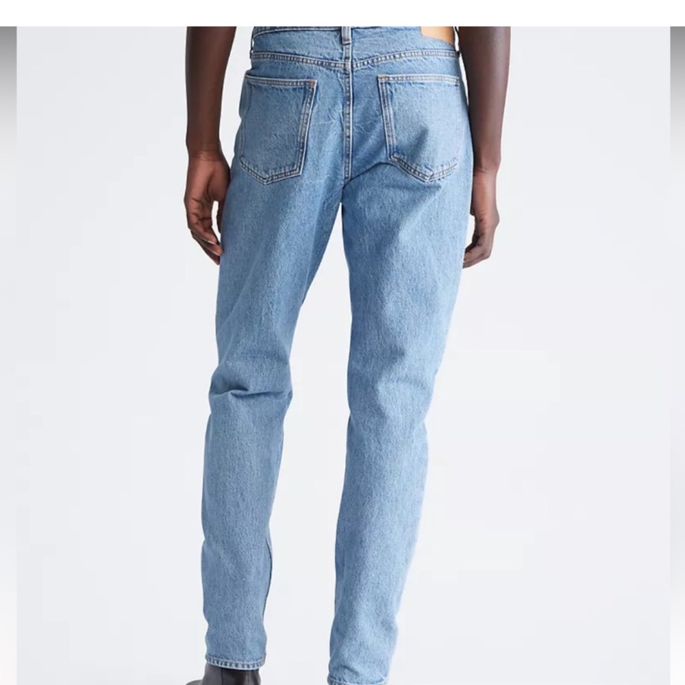 Calvin Klein Jeans | Brand New | Size 33x32 | Never Worn | Classic & Stylish